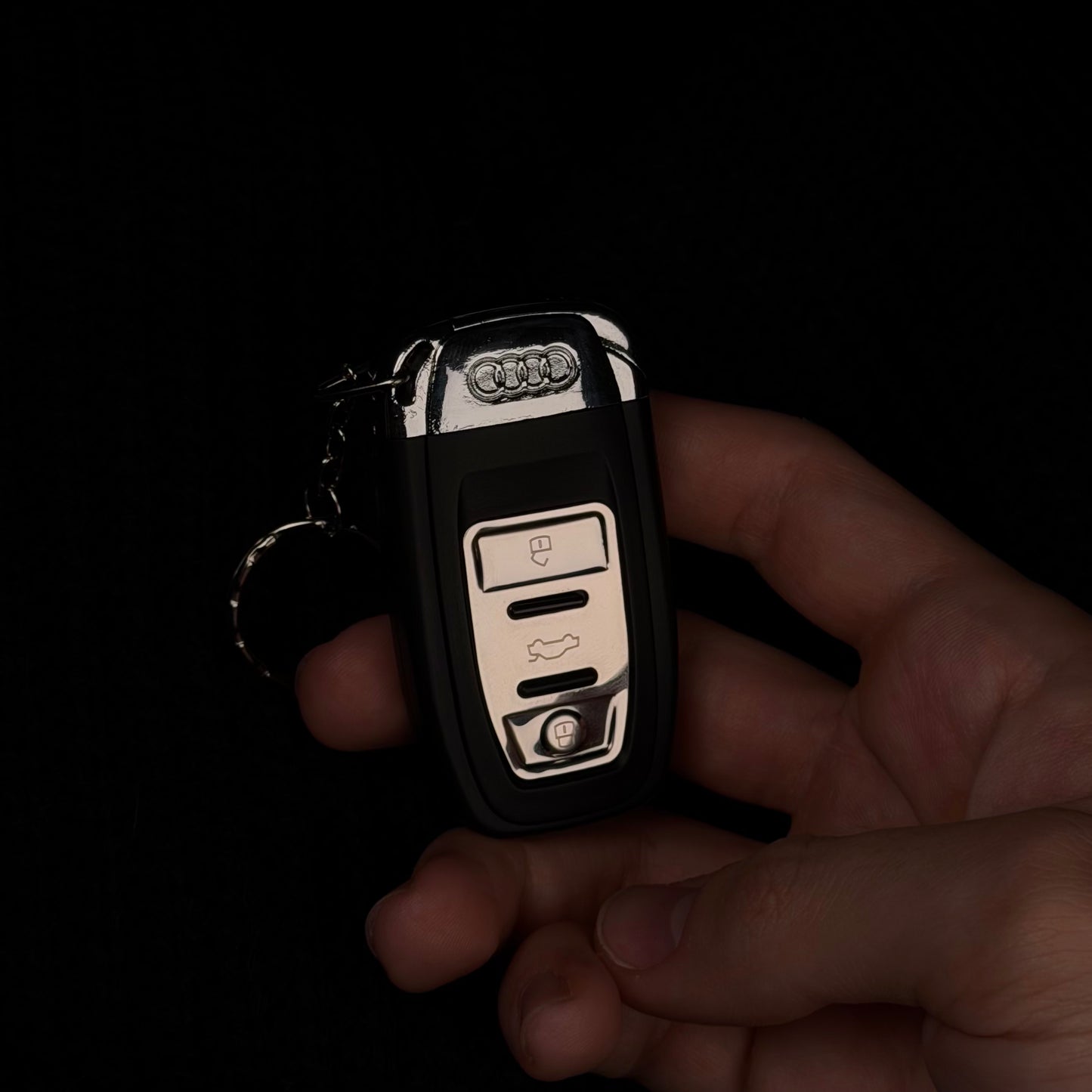 Clutchd™ Audi Key Lighter